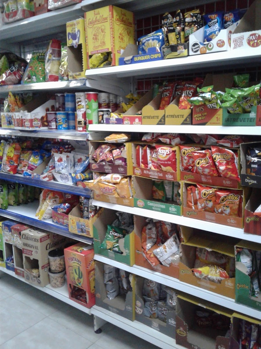 Alimentación y Bazar en El Cañaveral — foto 4