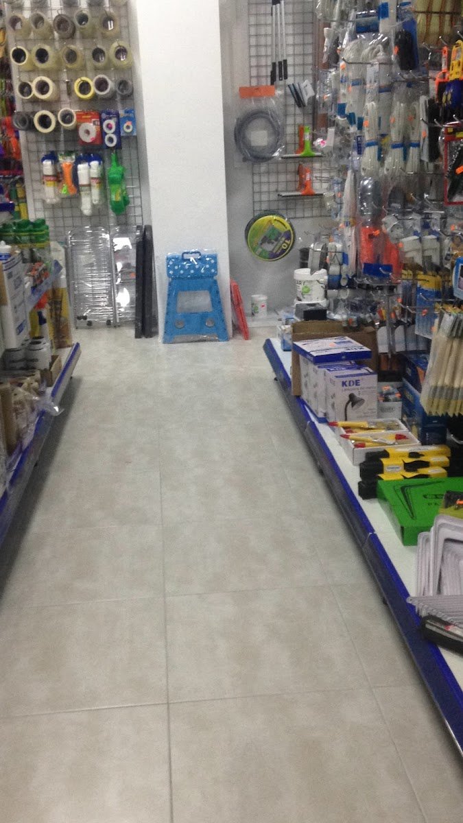 Alimentación y Bazar en El Cañaveral — foto 5