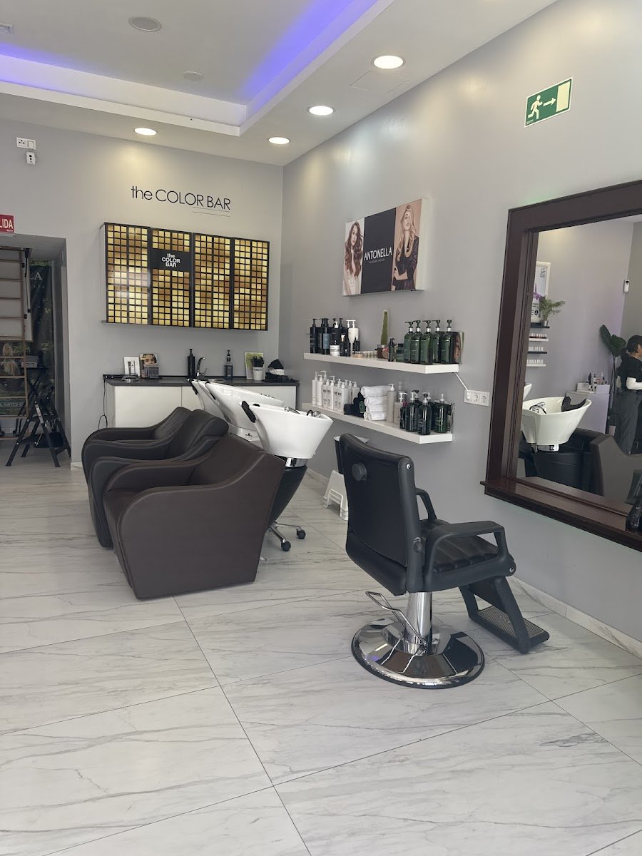 Antonella Peluquería y Belleza en El Cañaveral — foto 4