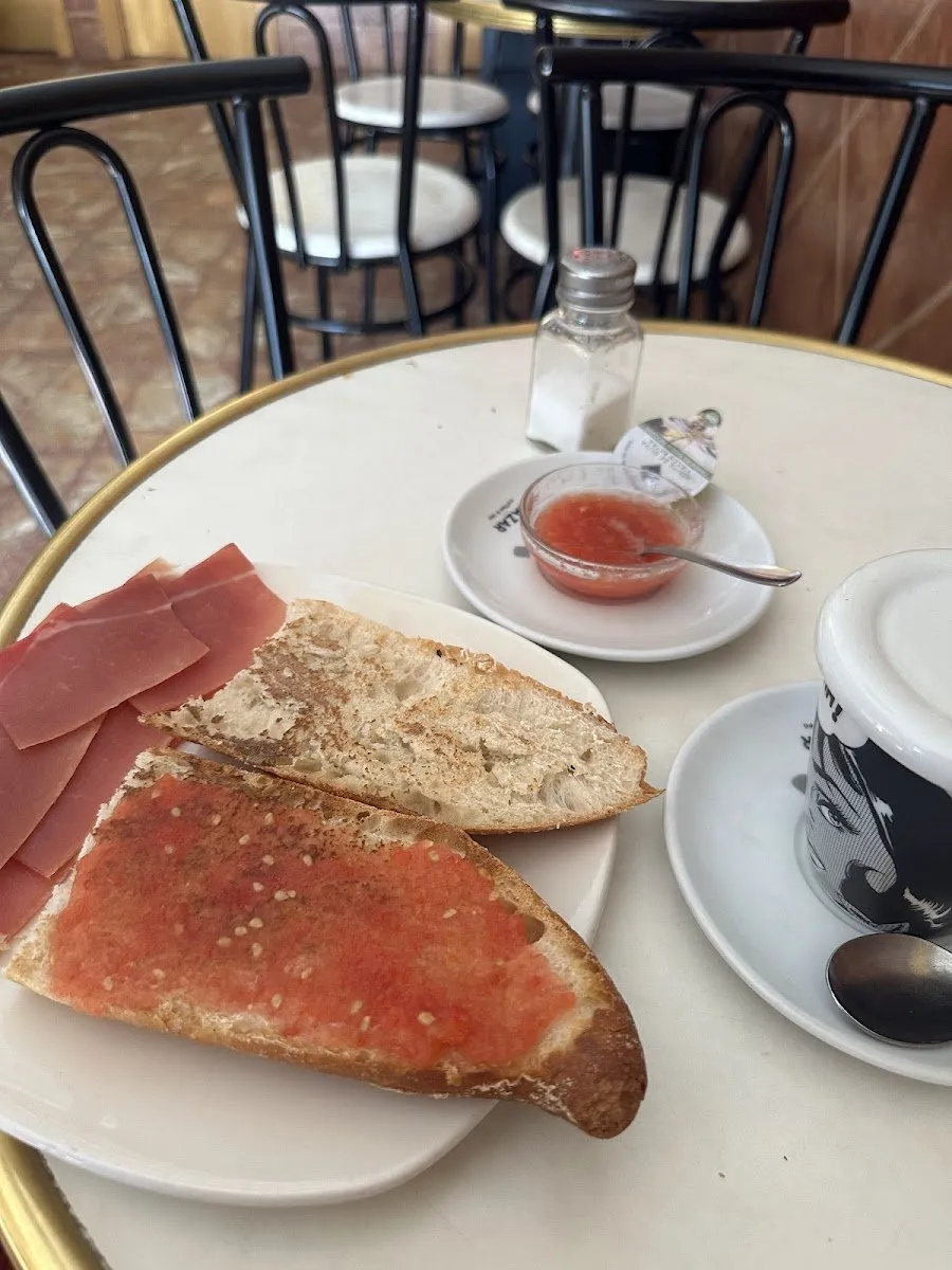 Café JP en Coslada — foto 2