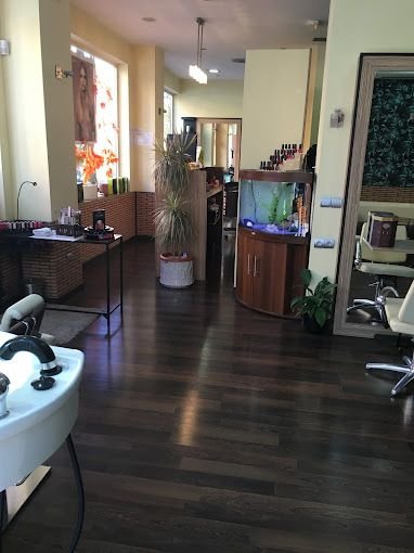 Caliza Estilistas en Vicálvaro — foto 4