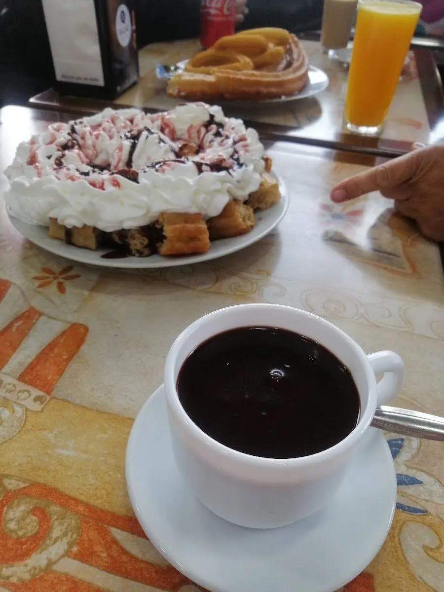 Churreria - Cafeteria Jh - I en Coslada — foto 5