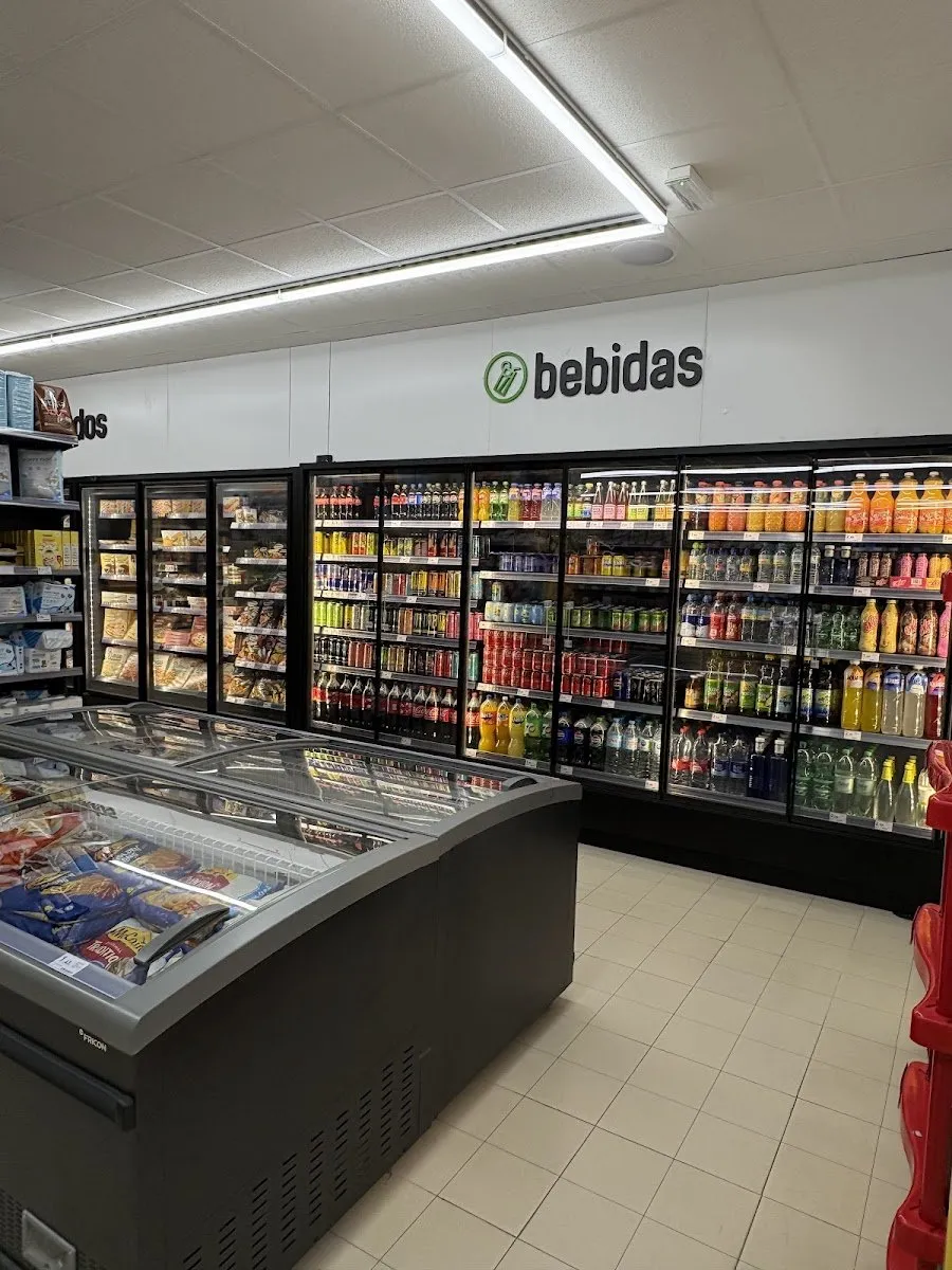Coviran Plus en El Cañaveral — foto 2