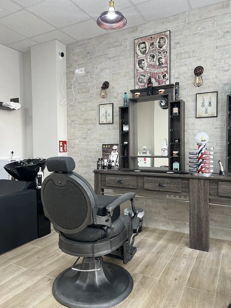Di Classe Barbershop en El Cañaveral — foto 2