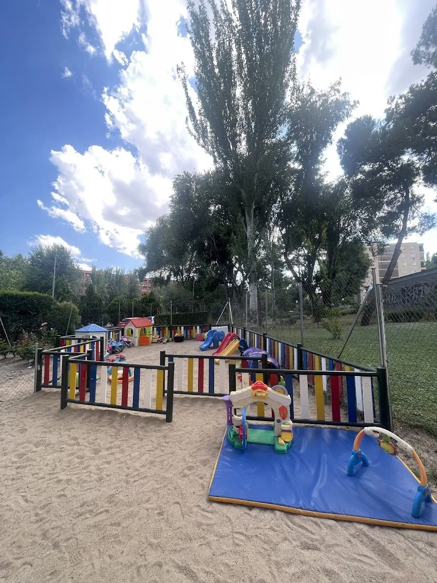Escuela infantil Monigotes en Coslada — foto 2