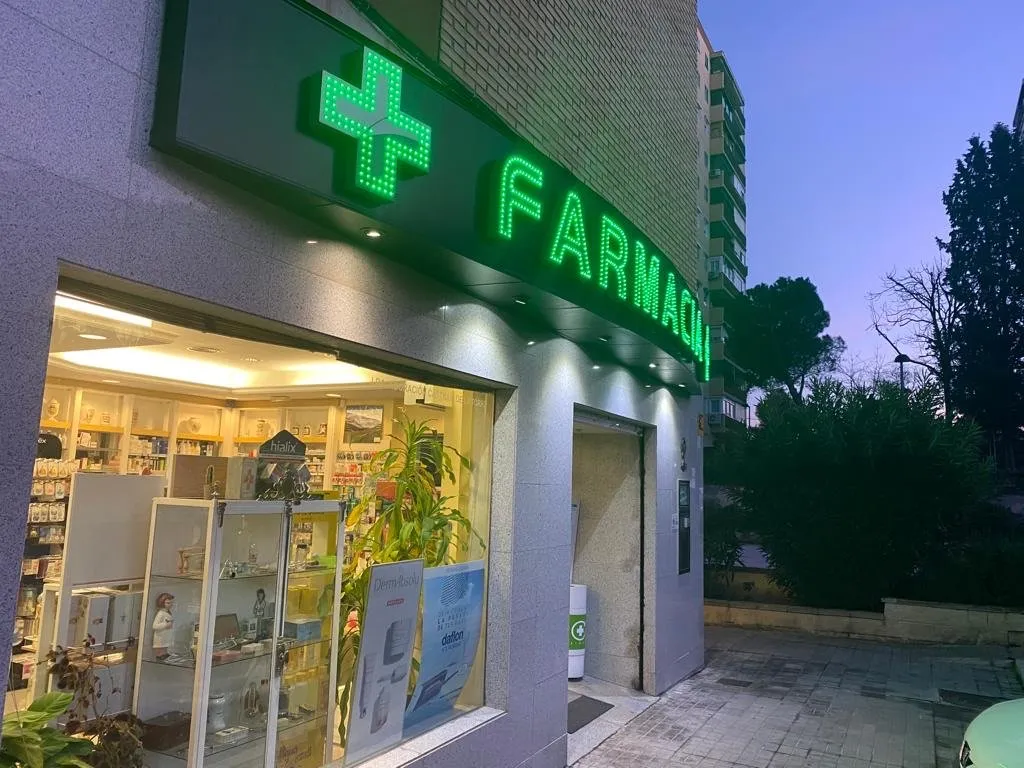 Farmacia Castillo de la Torre en Coslada — foto 4