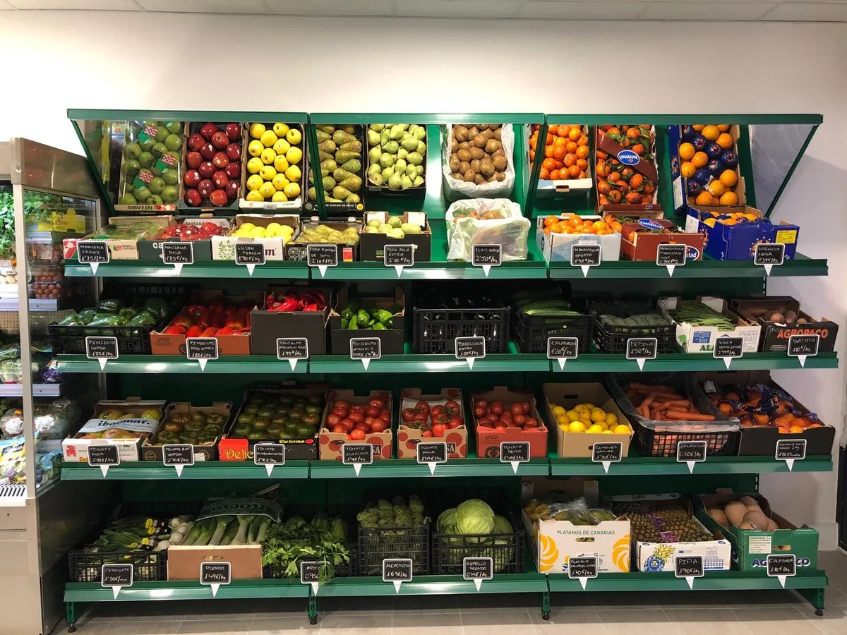 Frutería Charcutería El Cañaveral en El Cañaveral — foto 2