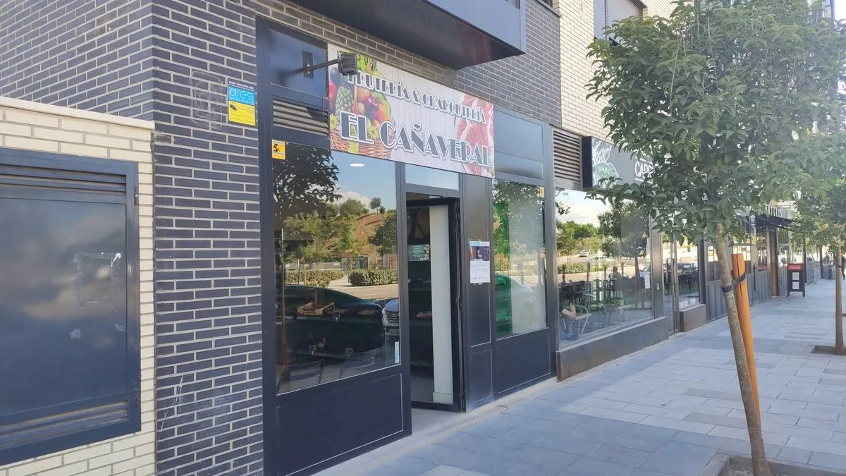 Frutería Charcutería El Cañaveral en El Cañaveral — foto 5