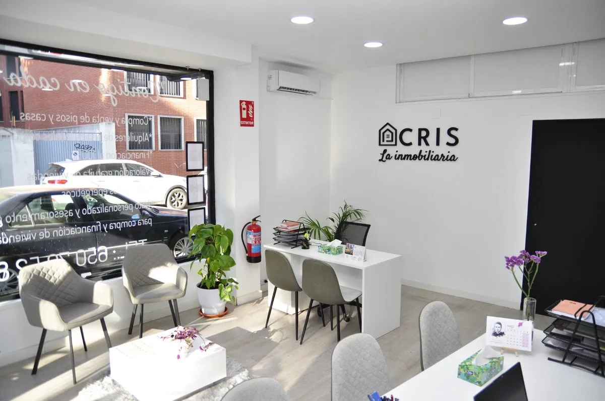 La inmobiliaria de Cris en San Fernando de Henares — foto 3