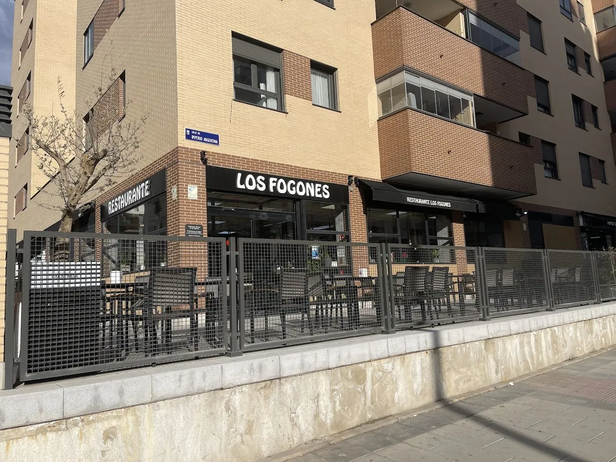 Los Fogones