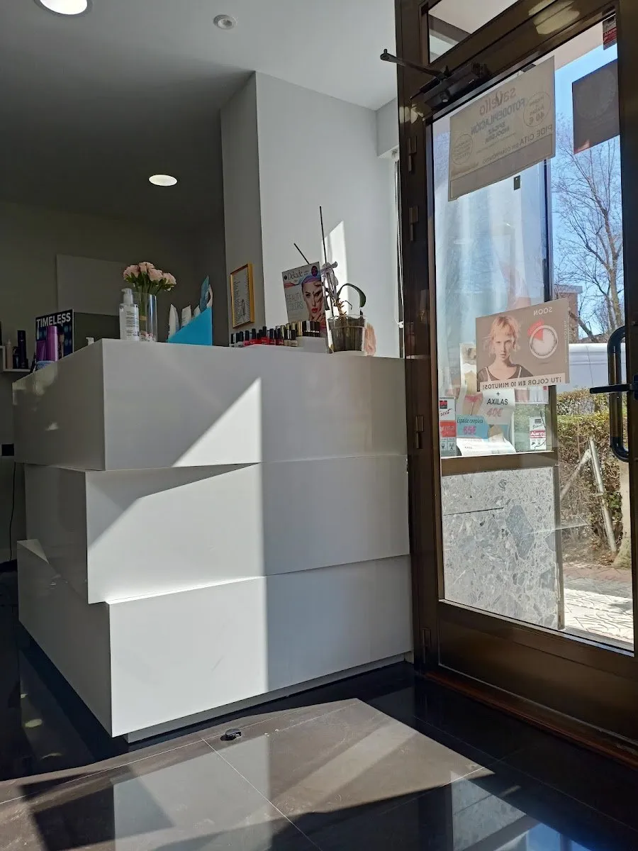 R&D Estilistas en Coslada — foto 3