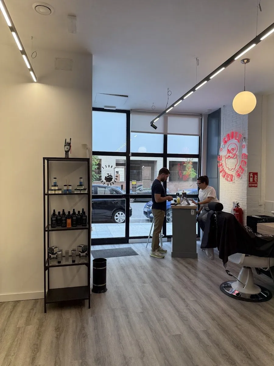 Skull Barber Shop Madrid (El Cañaveral) en El Cañaveral — foto 5