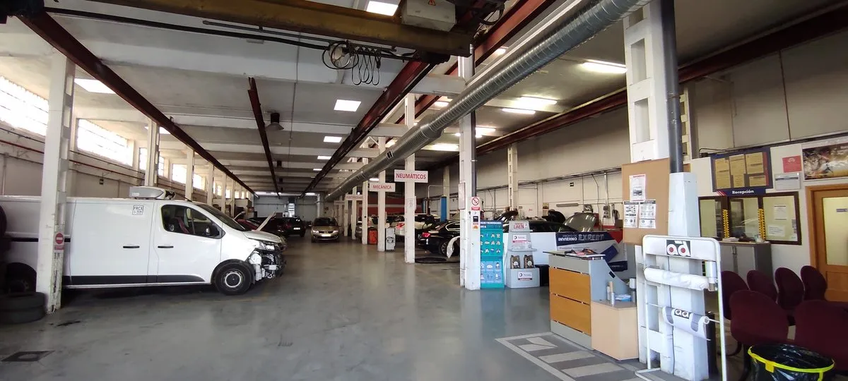 Talleres Laen.-Expert Service Car en El Cañaveral — foto 2