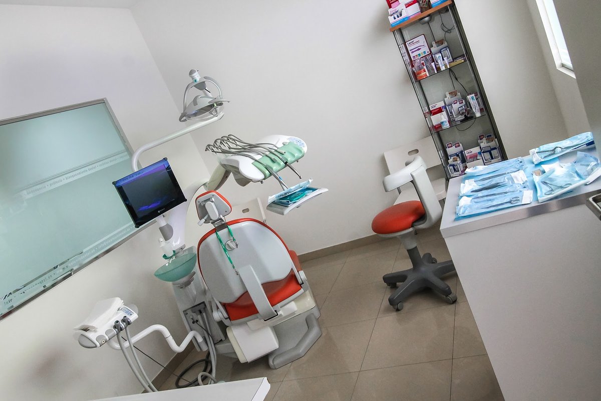 Vicálvaro Dental en Vicálvaro — foto 2